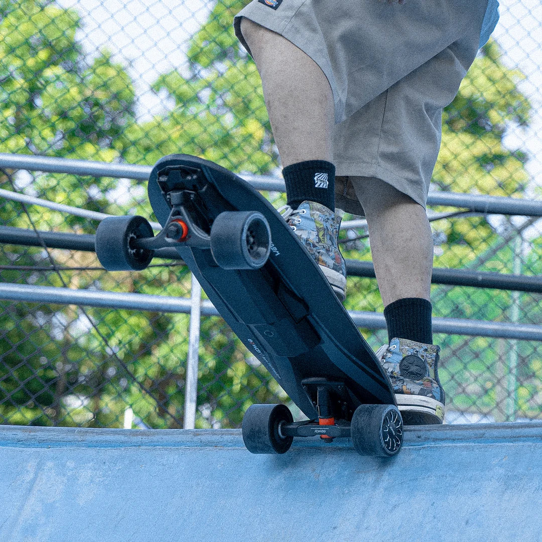 EXWAY Wave Riot Electric Skate Board